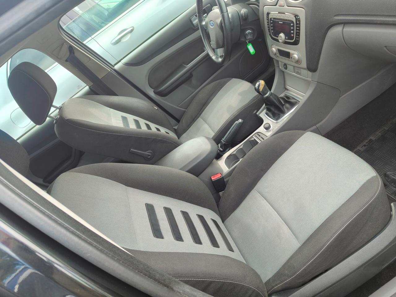 Ford Focus 1.6 StyleWagon iKon GPL