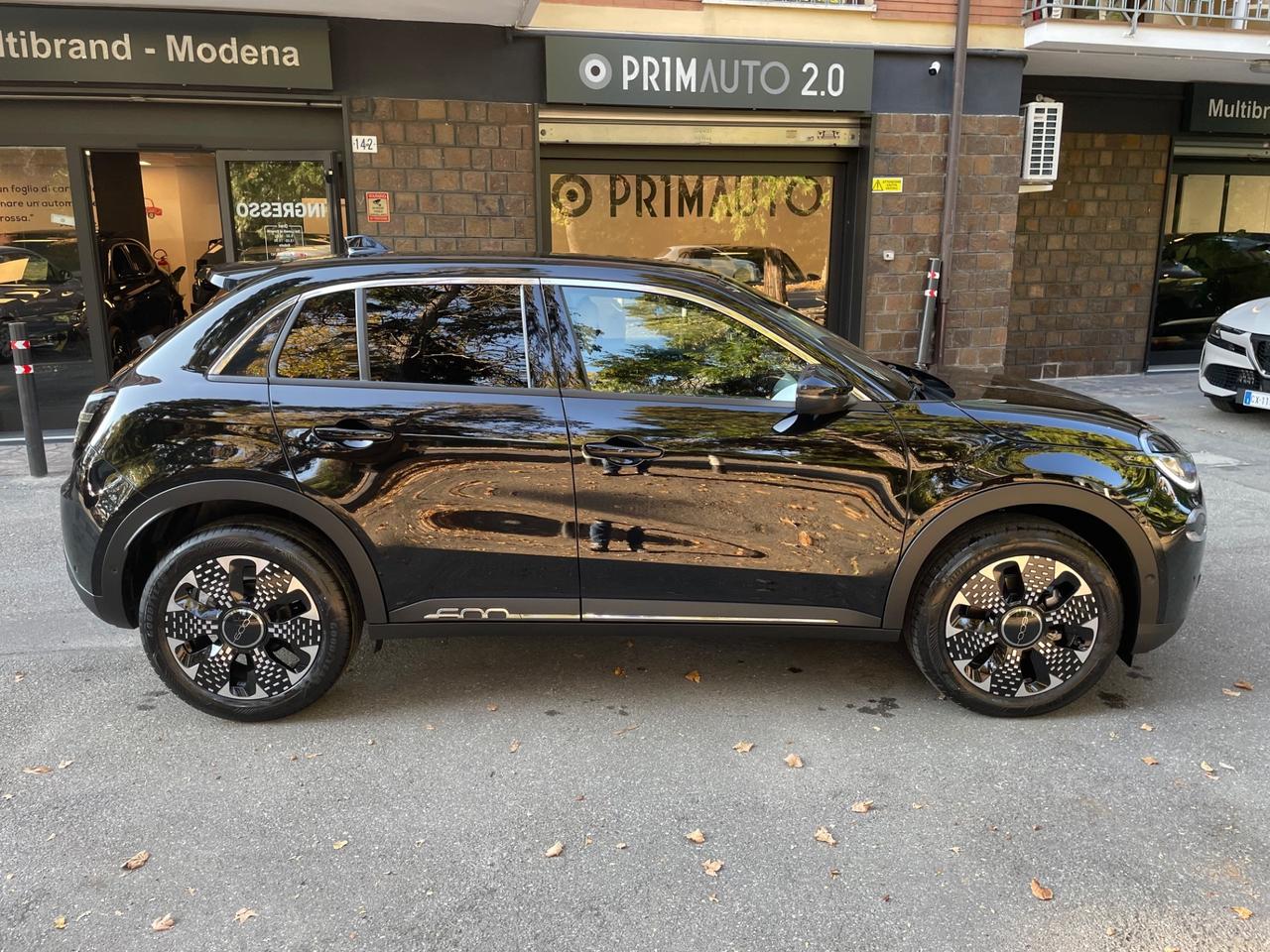 Fiat 600 Hybrid 110 CV DCT MHEV La Prima