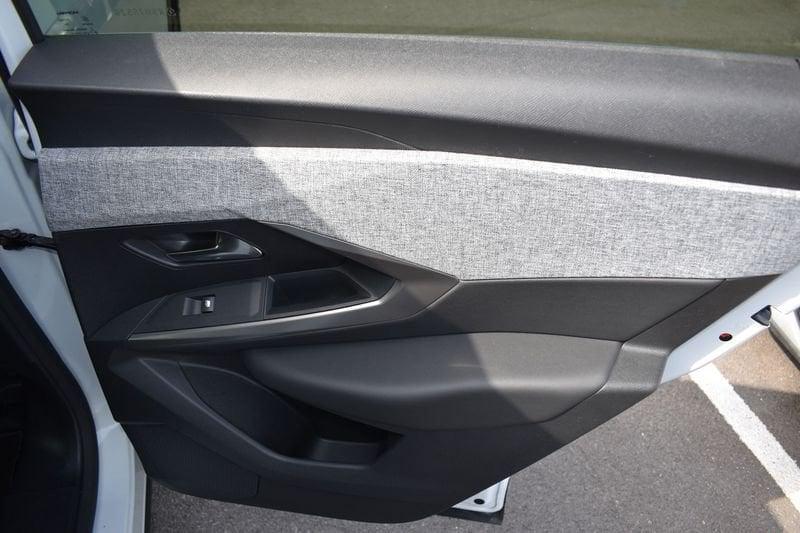 Peugeot 3008 Hybrid 145 Allure e-DCS 6