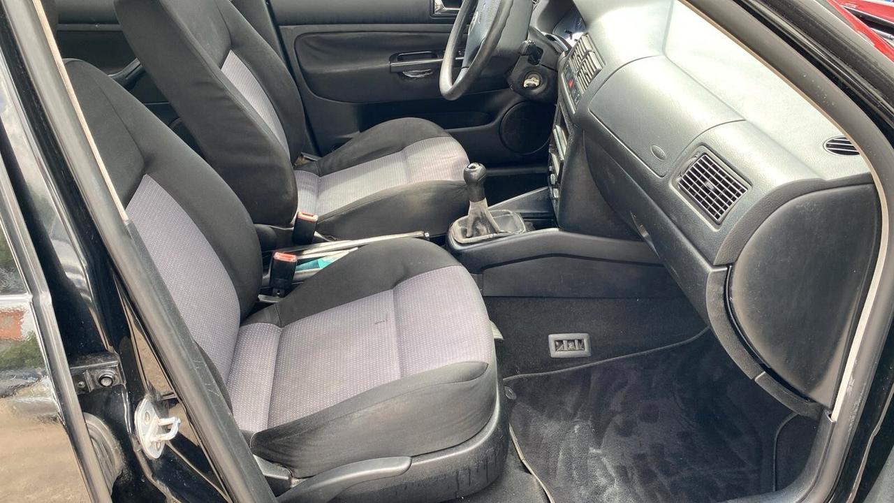 Volkswagen Golf 1.9 TDI 5p. 101cv full opt 2004