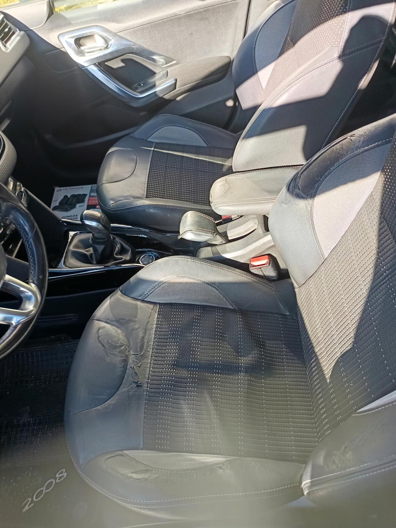 Peugeot 2008 BlueHDi 100 Allure