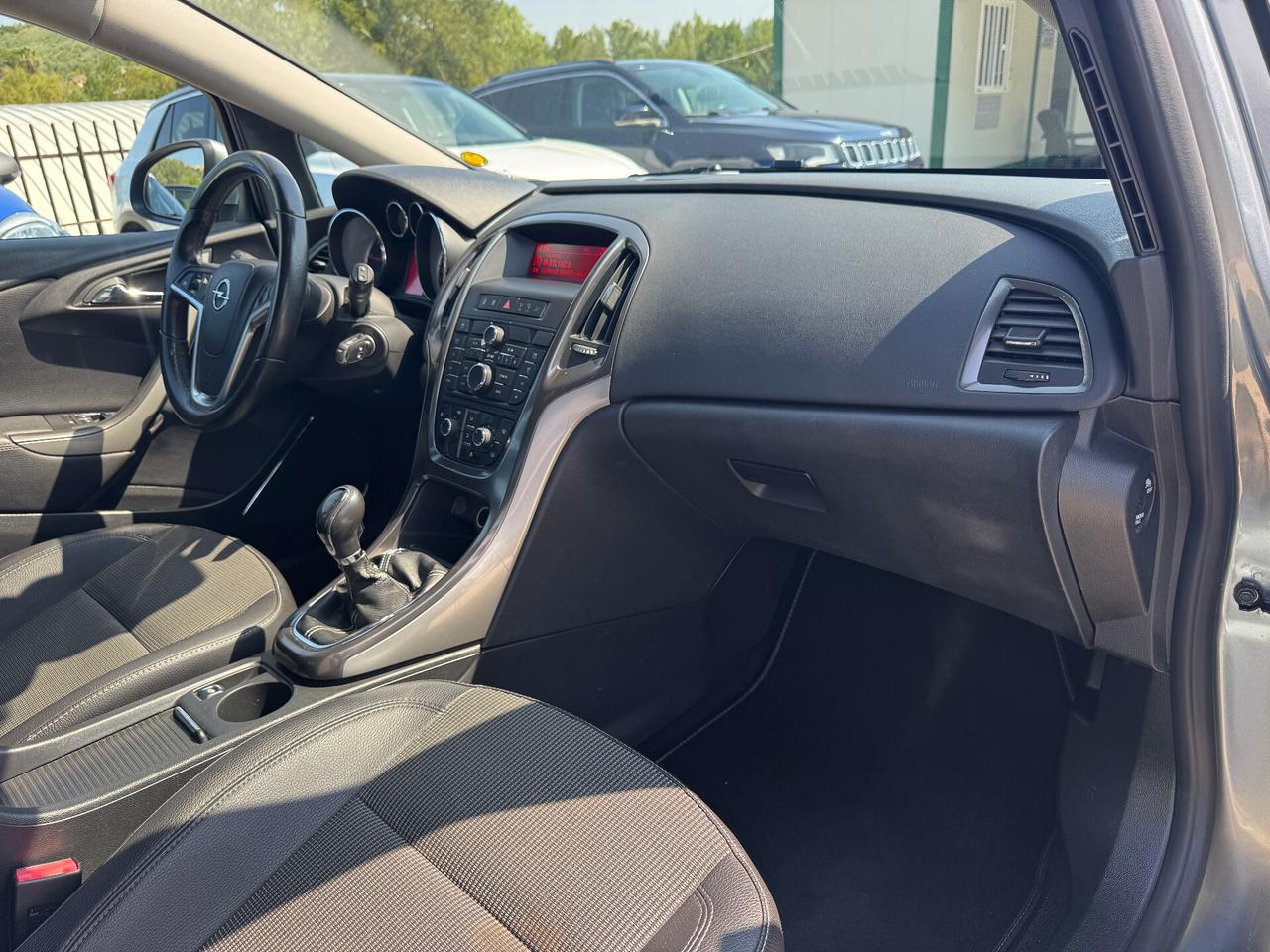 Opel Astra 1.7 CDTI 110CV 5 porte Cosmo