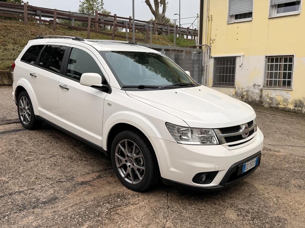 Fiat Freemont 170 CV 7 Posti Gancio Traino