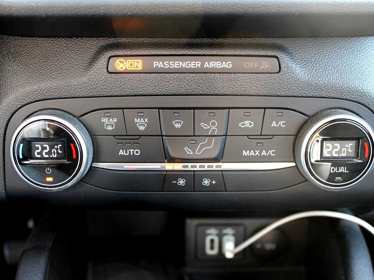 Ford Kuga 2.0 EcoBlue Hybrid 150 CV 2WD Titanium Business Telecamere Virtual CoPilot IVA DEDUC