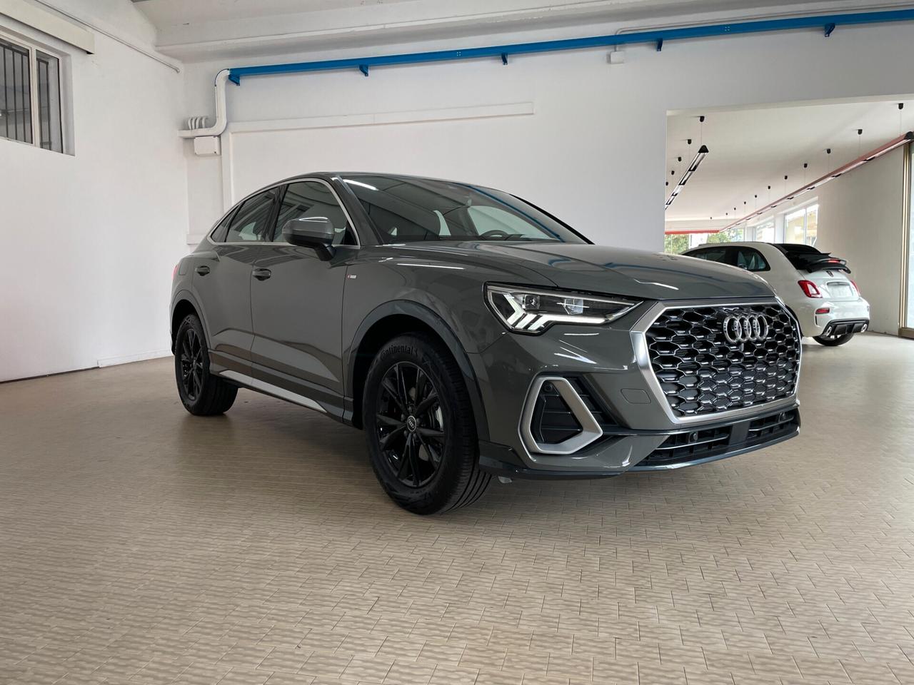Audi Q3 SPB 35TDI S tronic S line Km0