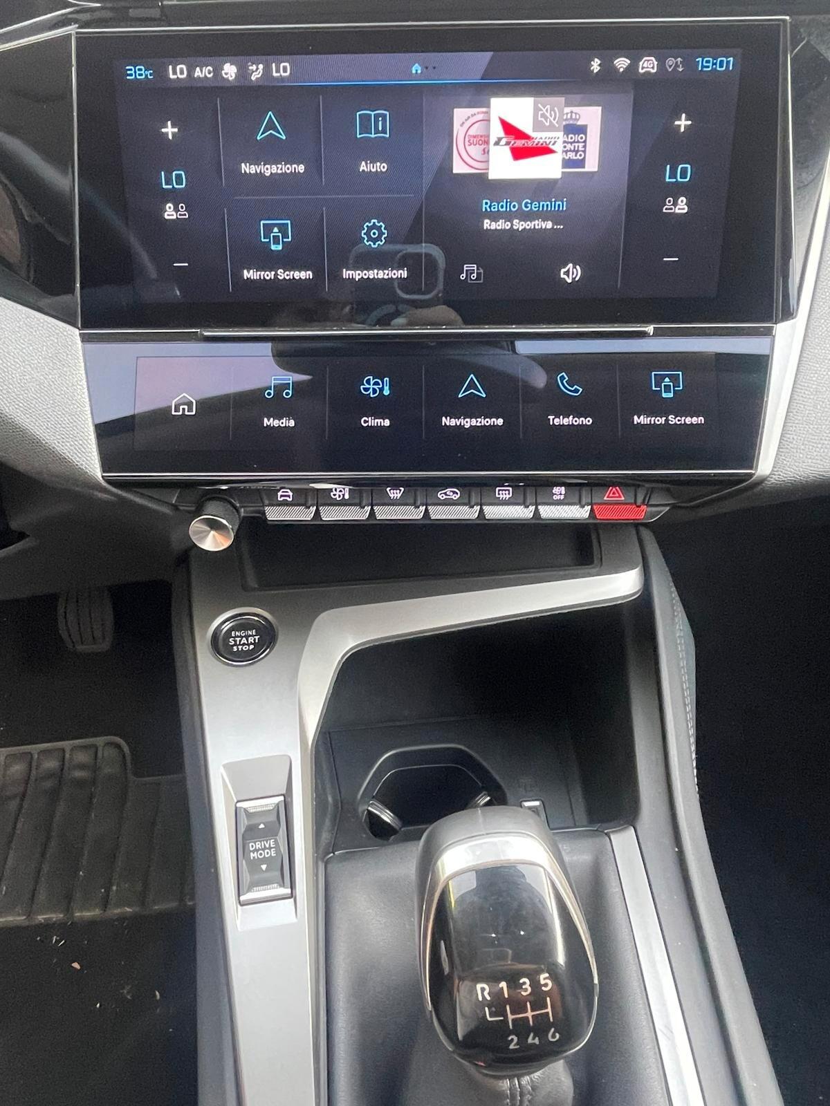 Peugeot 308 PureTech Turbo 130 S&S SW Allure