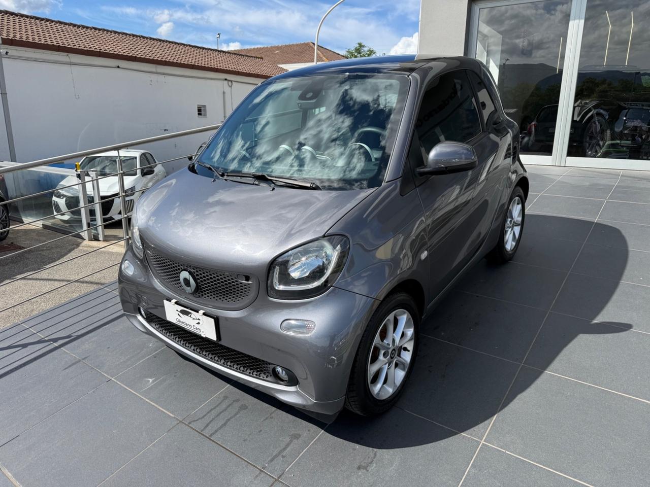 Smart ForTwo 70 1.0 twinamic Passion per neopatentati