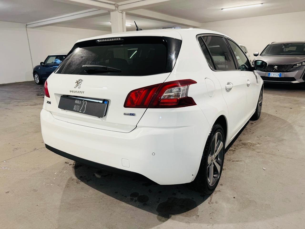 Peugeot 308*1.6 HDI*120CV*AUTOMATICA*TETTO*15 MILA KM*