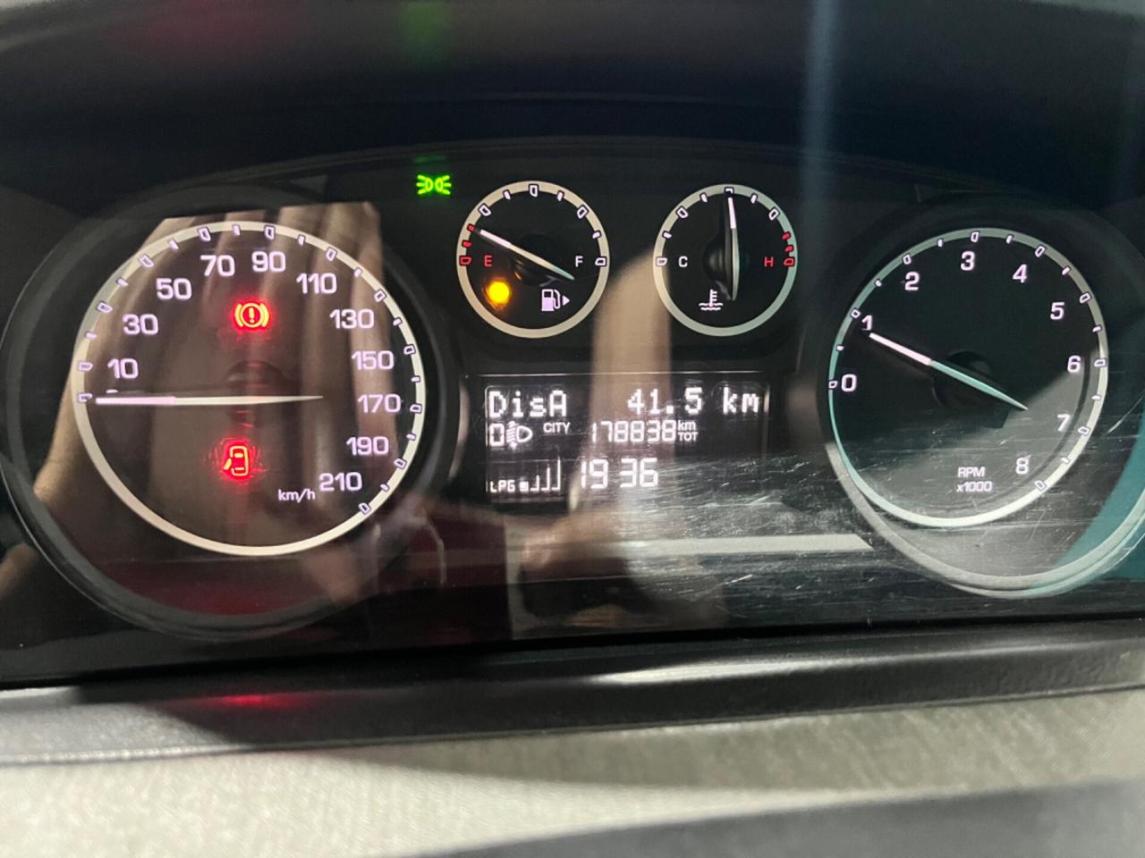 LANCIA YPSILON 1.2 GPL 2012 UNICOPROPRIETARIO