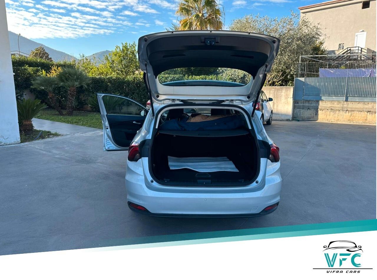 Fiat Tipo 1.6 Mjt S&S 5 porte Sport