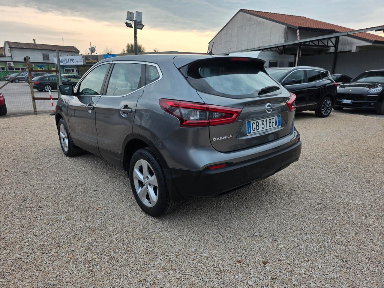 Nissan Qashqai 1.5 dCi Tekna garanzia 12 mesi