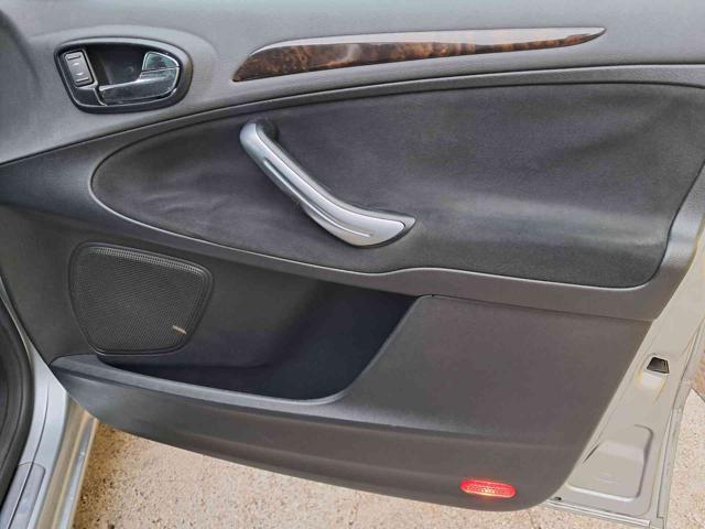 FORD Galaxy 2.0 TDCi 140 CV Ghia 7 posti NEOPAENTATI