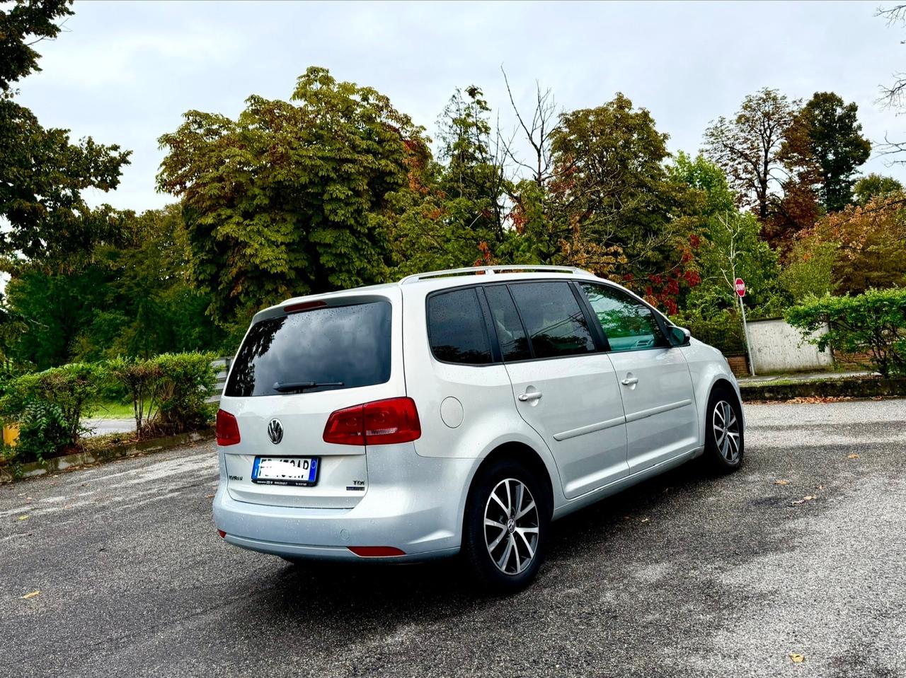 Volkswagen Touran 1.6 TDI DSG Comfortline