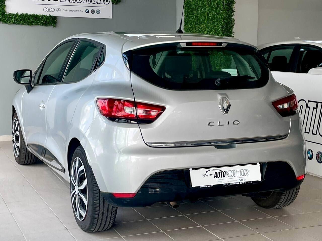 Renault Clio - Distribuzione eseguita e CarPlay
