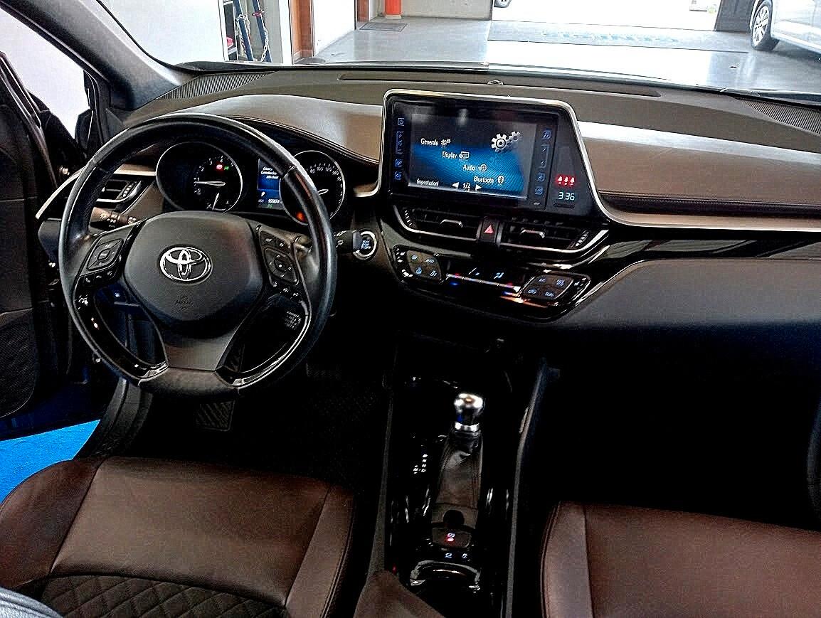 Toyota C-HR CHR 1.2 TURBO Lounge 4wd 4X4 FULL OPTIONAL