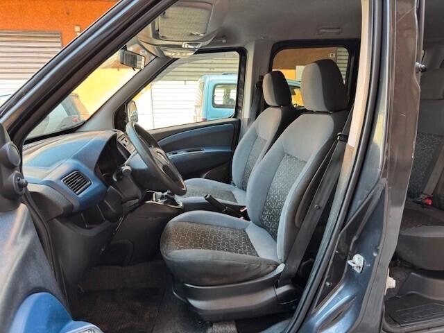 Fiat Doblo 2.0 MJT 16V Dynamic 7 Posti