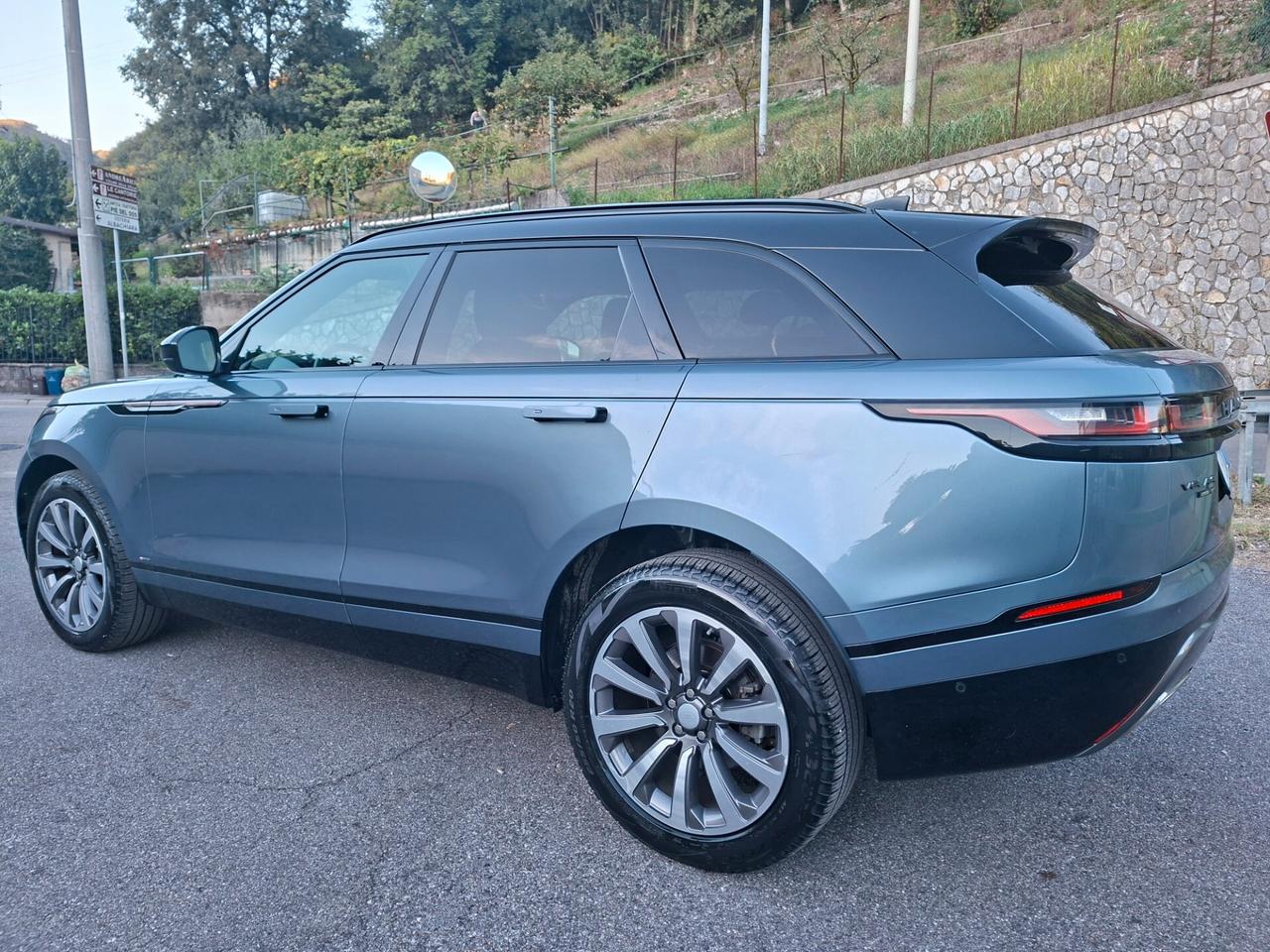 Land Rover Range Velar 3.0 HSE R-DYNAMIC