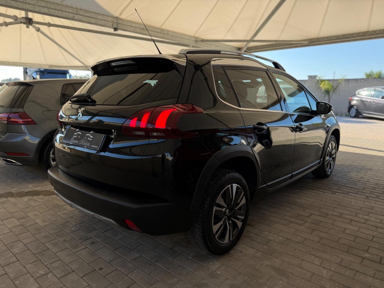 Peugeot 2008 BlueHDi 1.6 100 Cv Allure