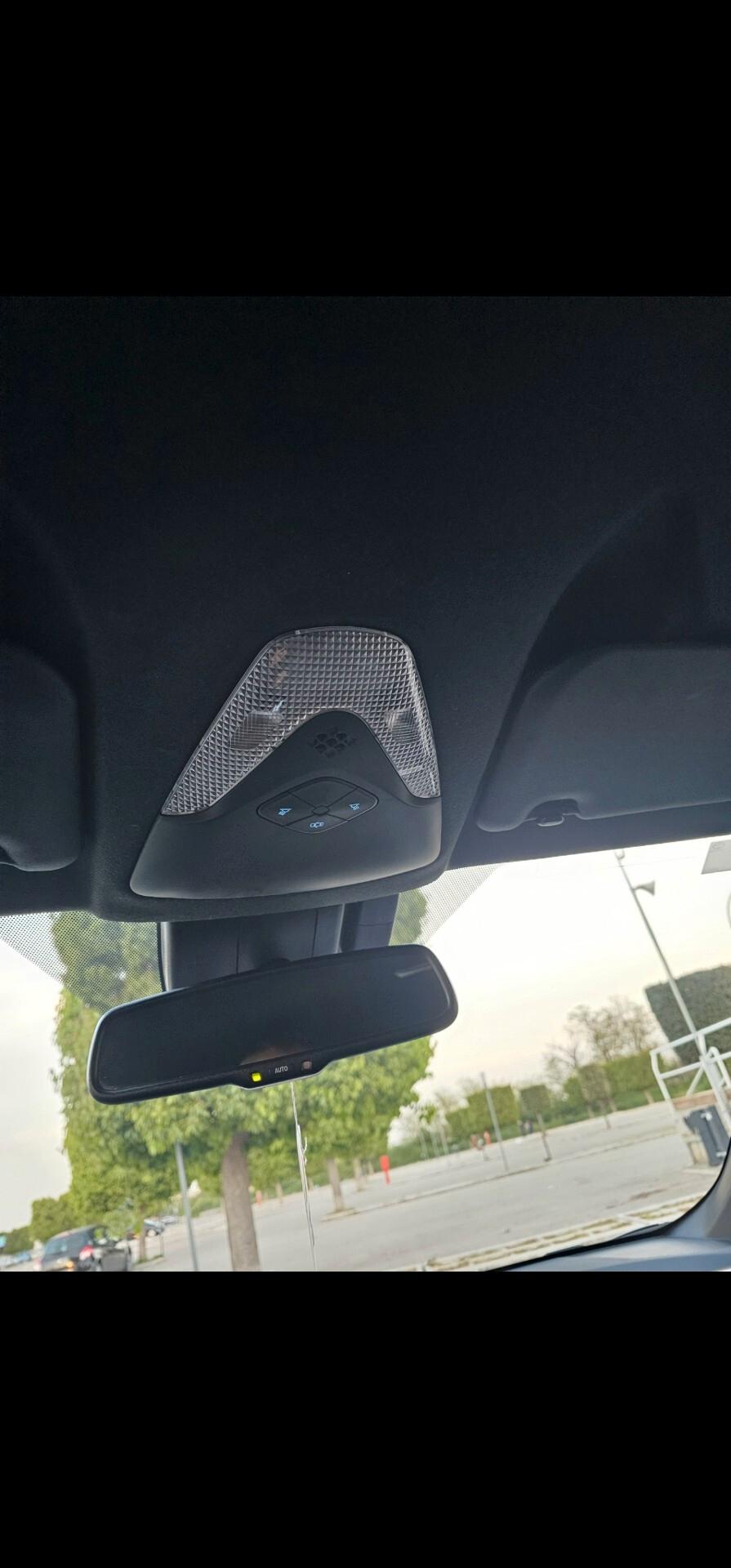 Toyota C-HR 1.8 Hybrid E-CVT Lounge