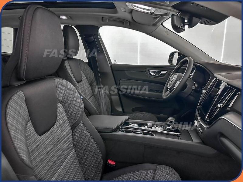 Volvo XC60 XC60 T6 Plug-in hybrid AWD automatico Core
