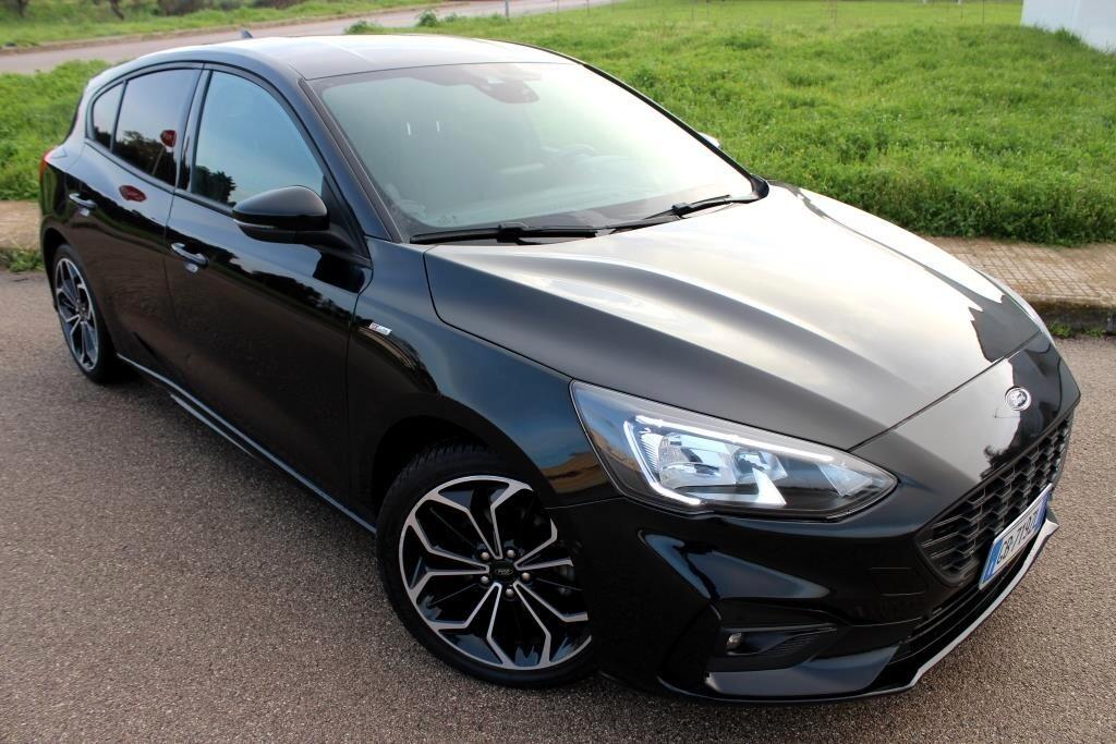 FORD Focus berlina 1.5 EcoBlue 120 CV ST-Line Aut. *LED
