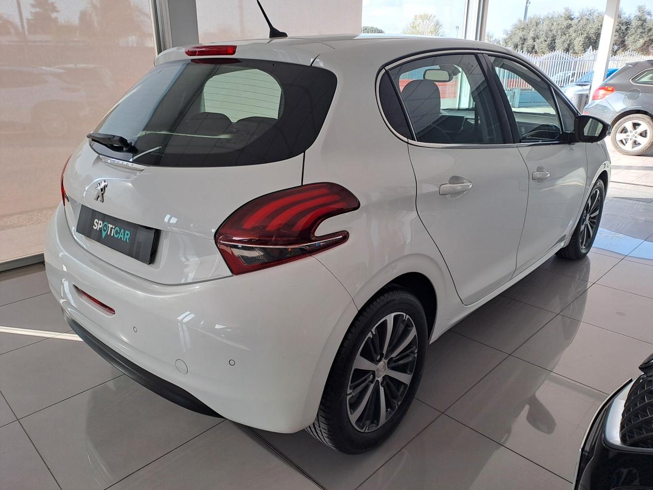 Peugeot 208 1.6 BlueHDi 75 5 porte Allure 2017