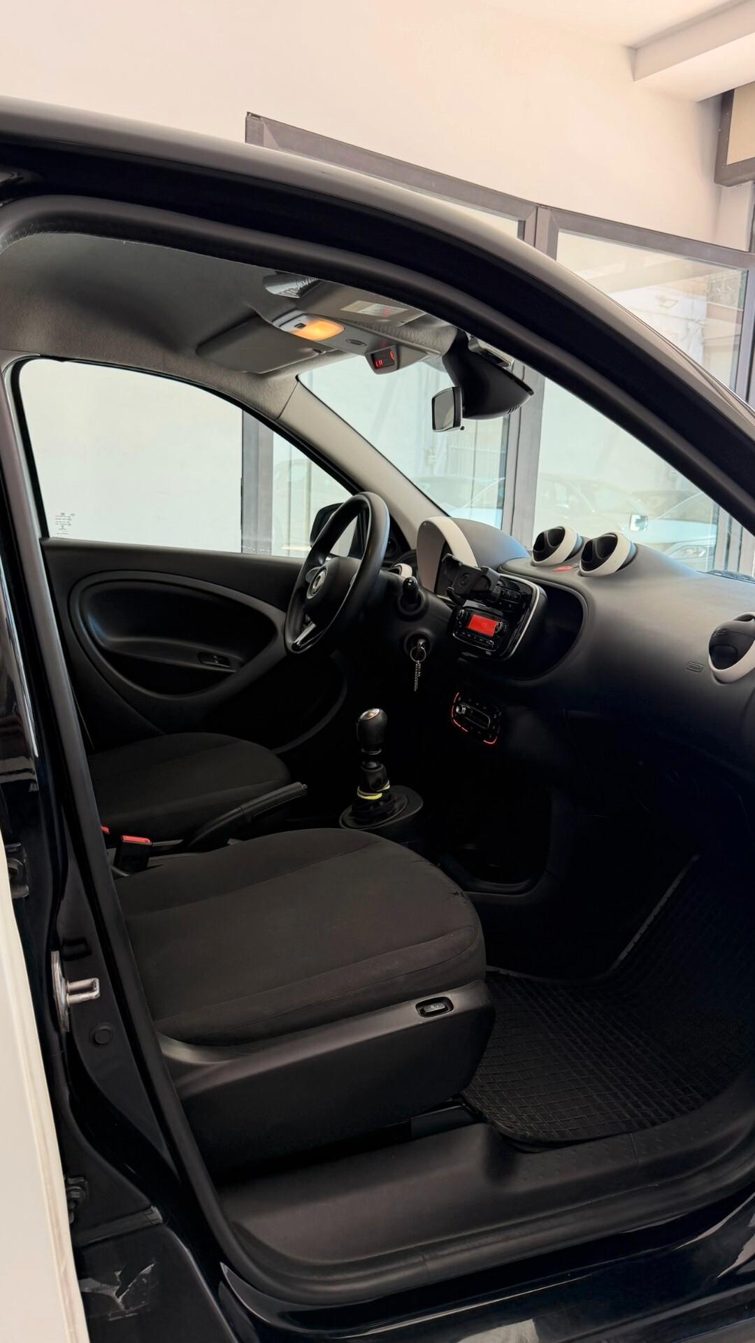 Smart ForFour 90 0.9 Turbo twinamic Youngster