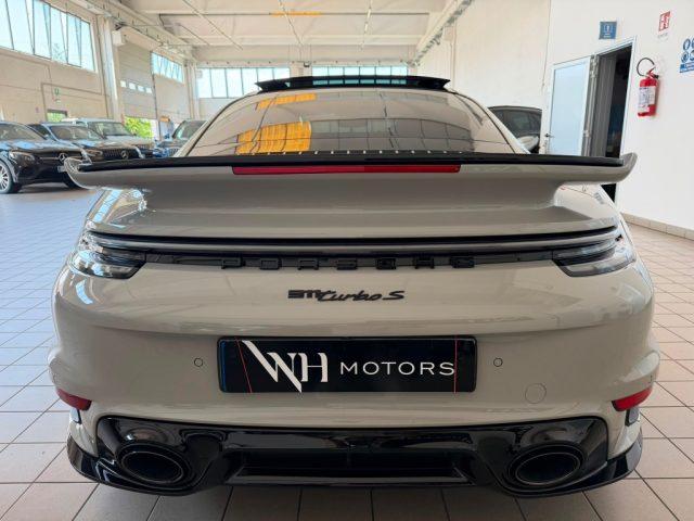 PORSCHE 911 Turbo S Coupé //PARI AL NUOVO//