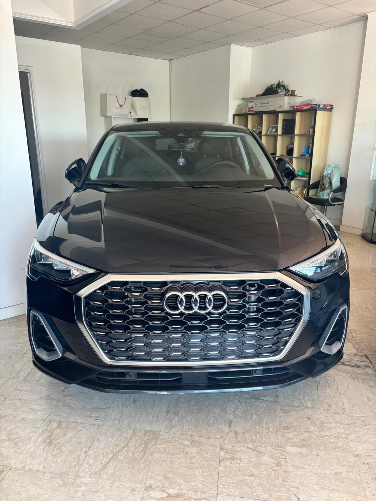 Audi Q3 SPB TDI 110 kW S tronic Line edition