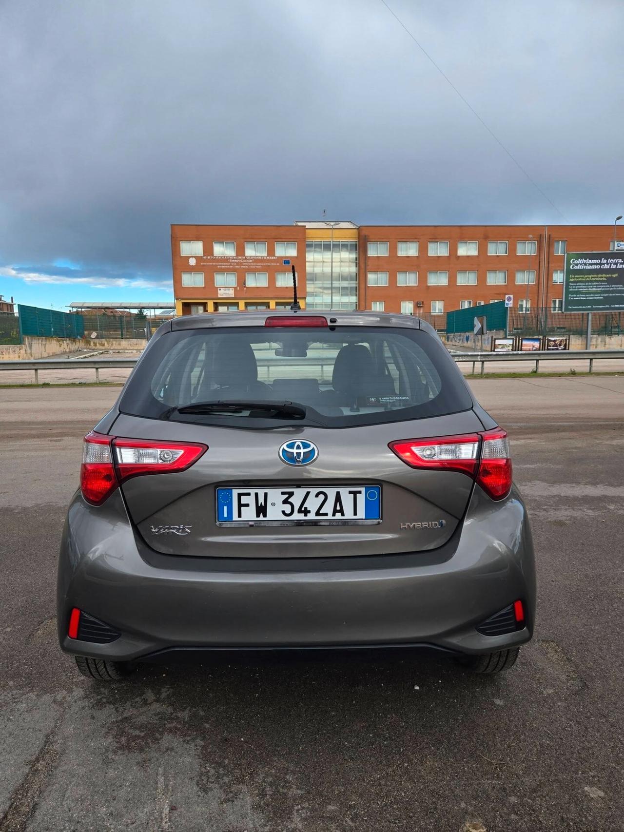 Toyota Yaris 1.5 Hybrid 5 porte Active