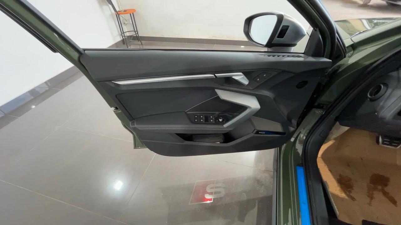 Audi A3 RS 3 SPB TFSI quattro S tronic 333cv