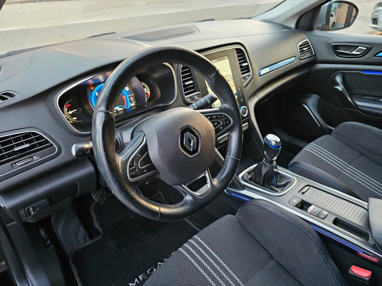 Renault Mégane 1.6 dCi 130cv GT-Line*Navi*Pdc*Unipro*Euro6*