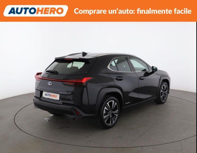 LEXUS UX Full Electric UX Hybrid Executive