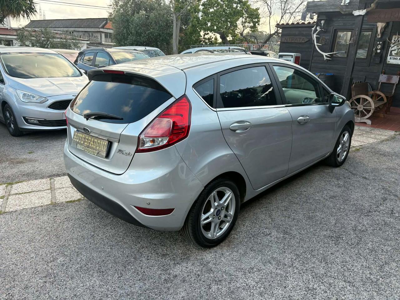 Ford Fiesta 1.5 TDCi 75CV 5 porte Titanium