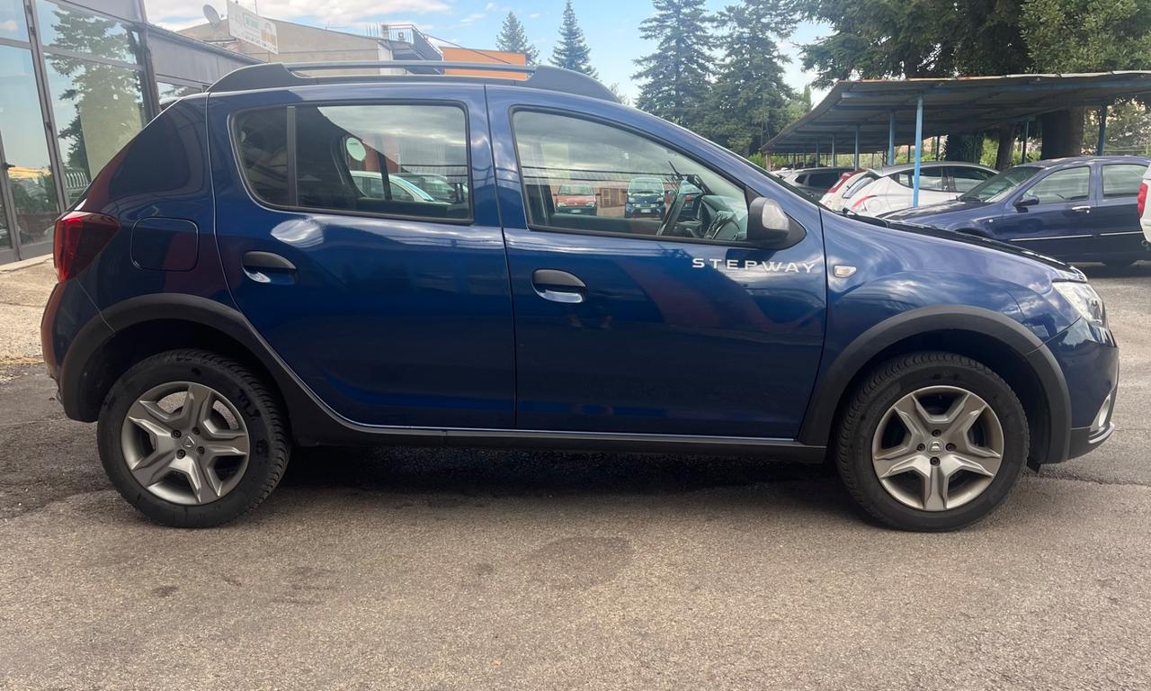 Dacia Sandero Stepway1.5dCi 90CVPrestige-km 99000-