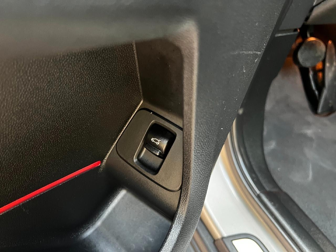 Mini Countryman D Automatica-2018-FULLED