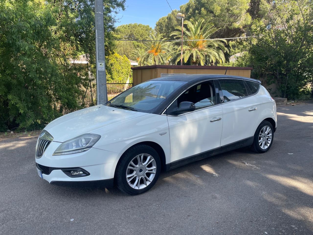 Lancia Delta 1.6 MJT DPF Gold