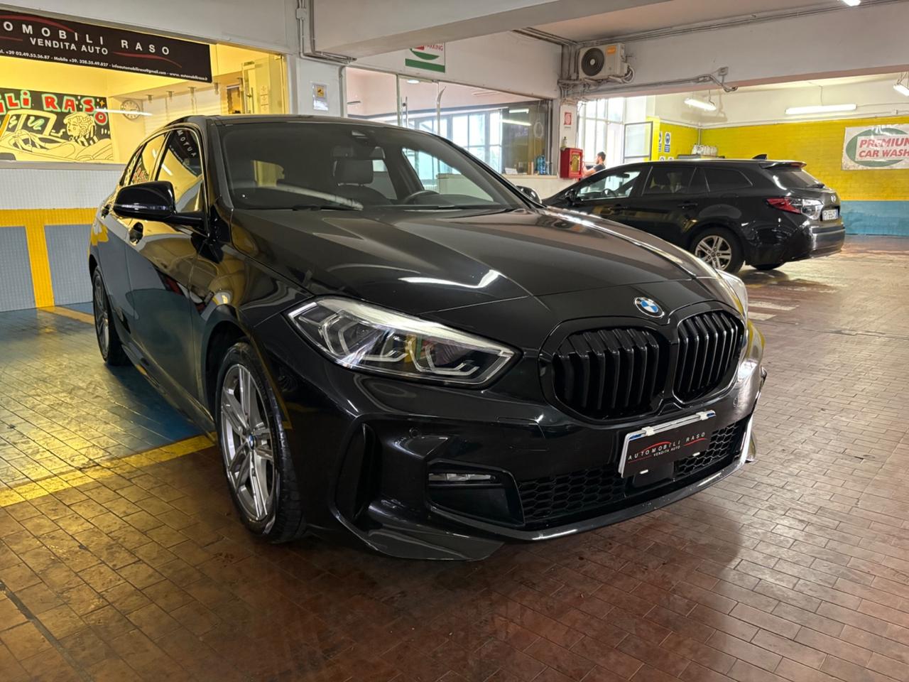 Bmw 116 116d 5p. Msport