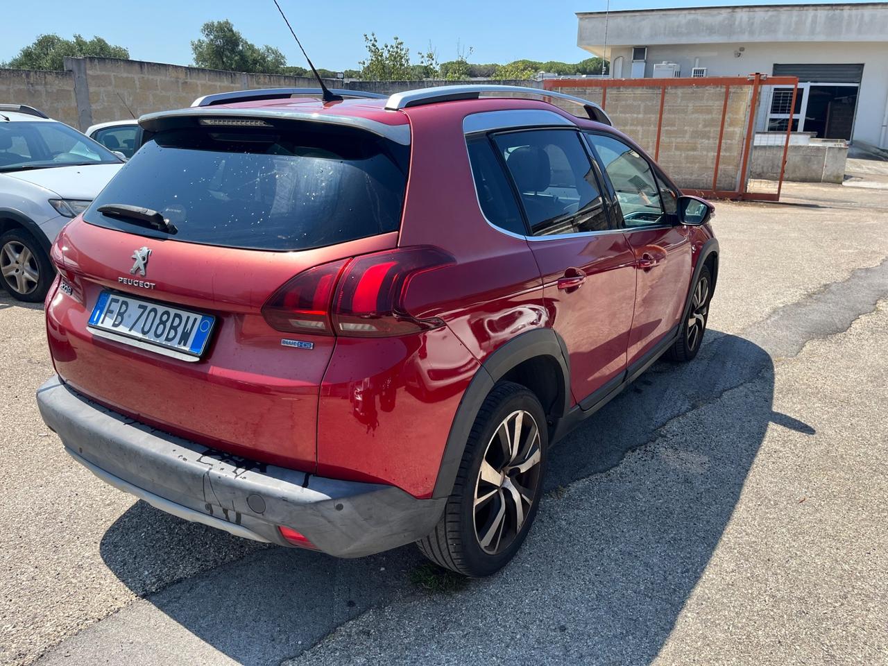 Peugeot 2008 BlueHDi 100 GT Line Unipro 2016