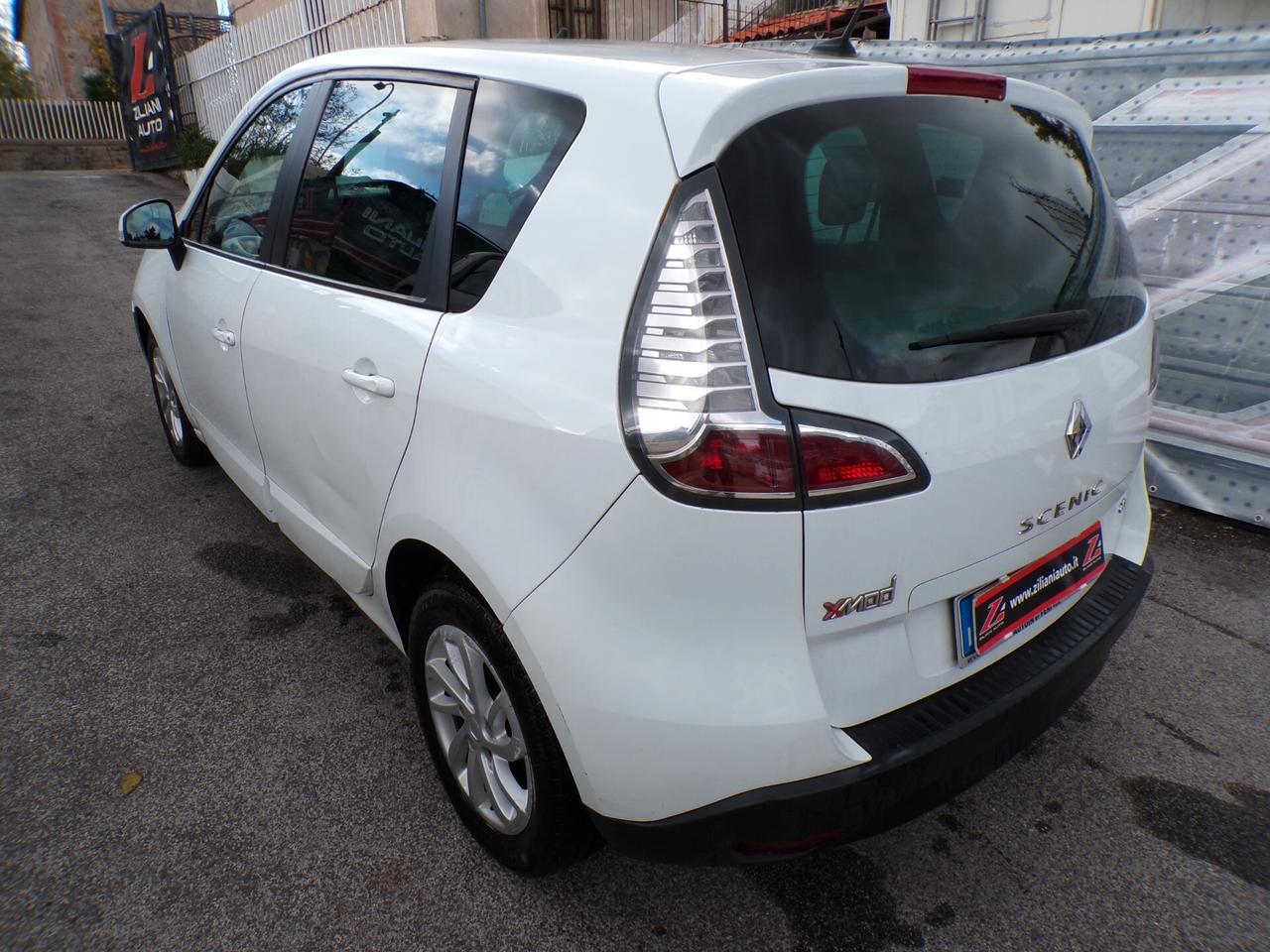Renault Scenic XMod 1.5 dCi 110CV EDC Live