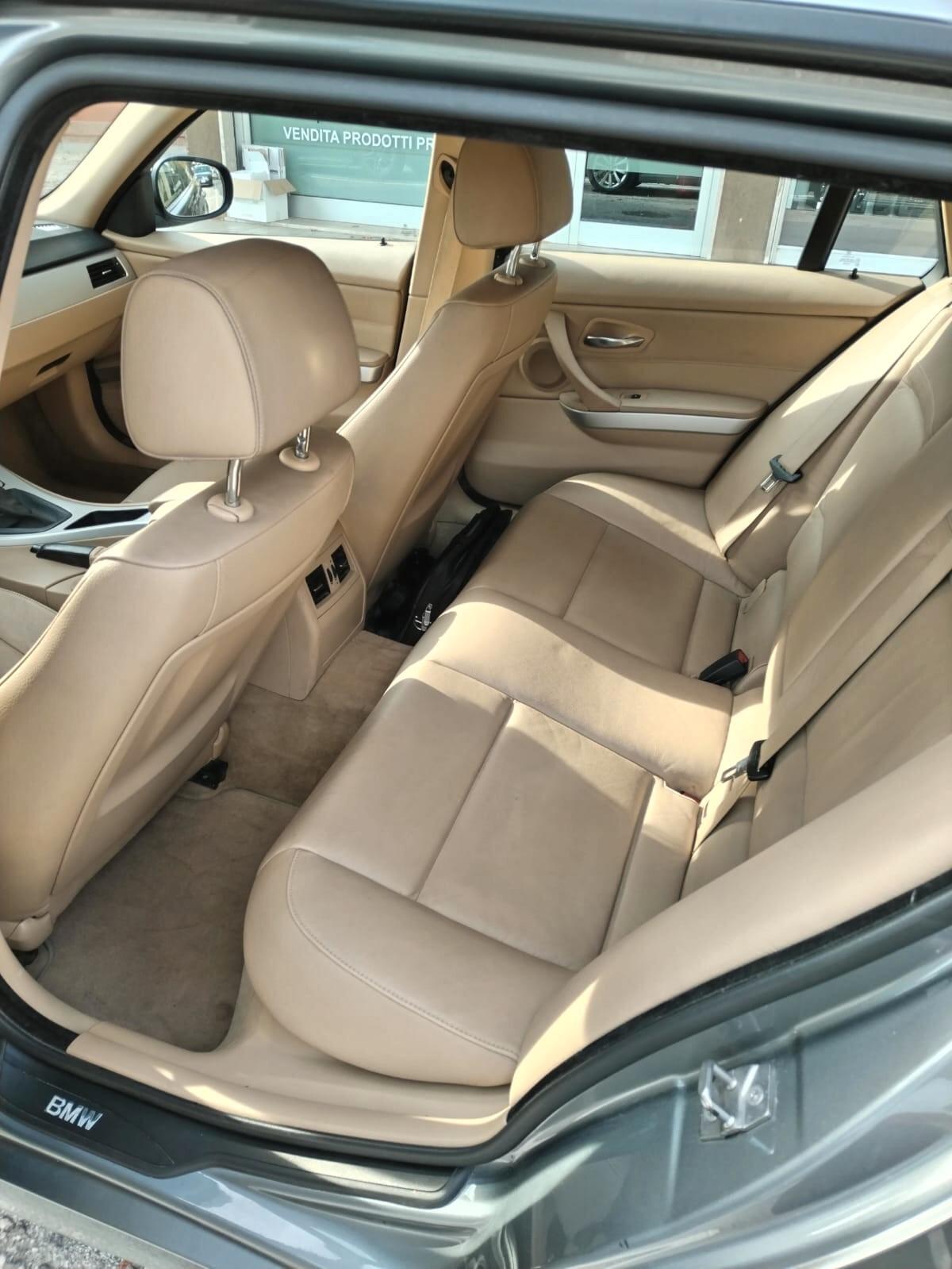 Bmw 320 320d cat xDrive Touring Futura Trazione integrale 4x4