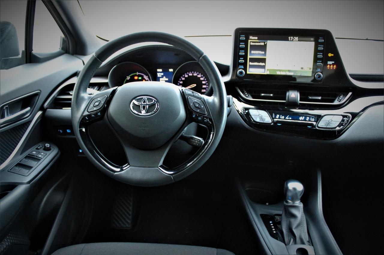 Toyota C-HR Hybrid soli 21800 KM
