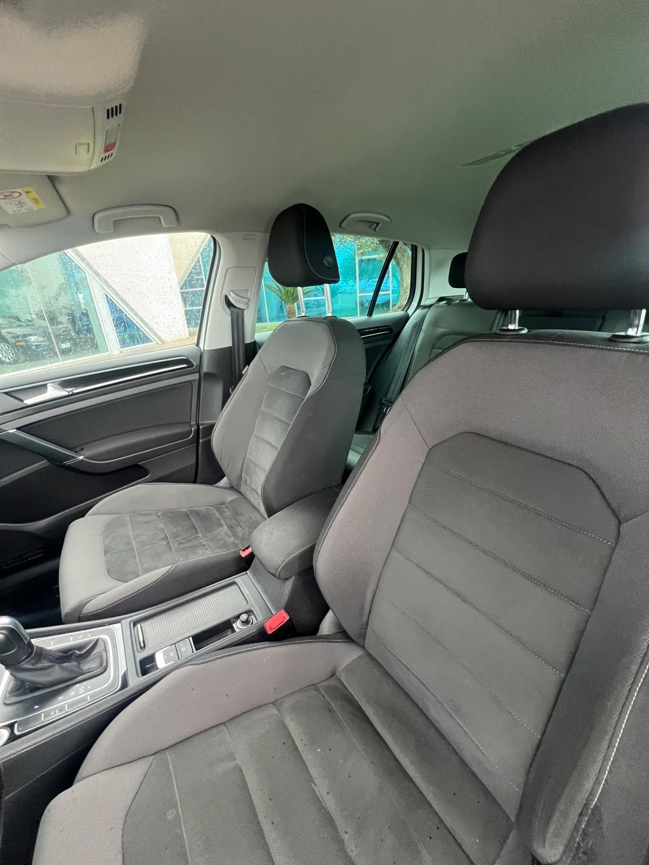 Volkswagen Golf 1.5 TGI DSG Executive UNICO PROPRIETARIO