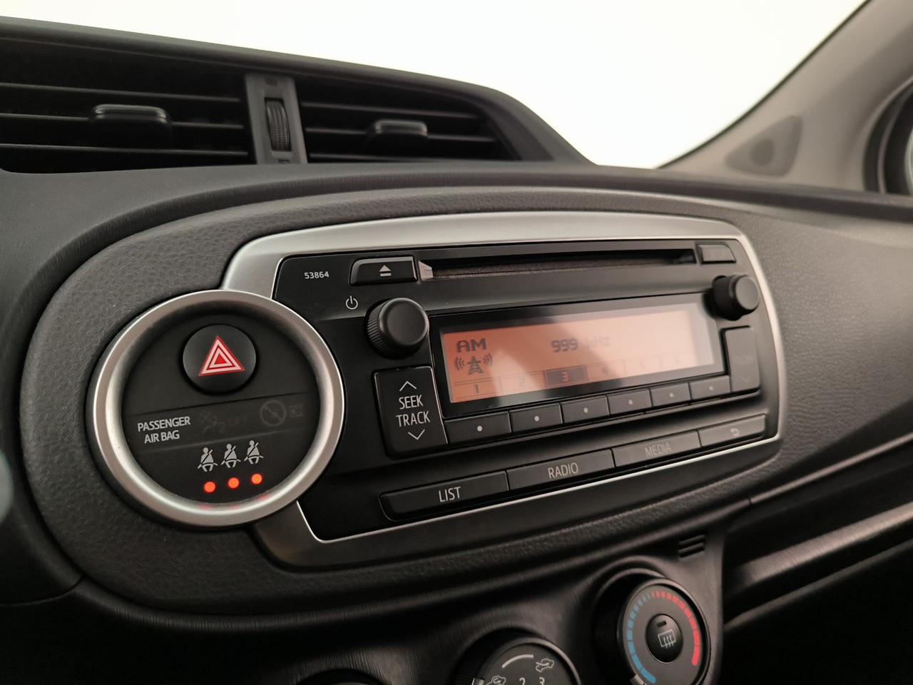 Toyota Yaris 5p 1.0 active