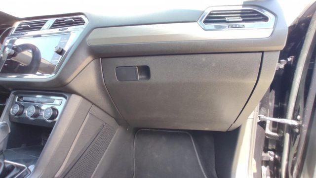 VOLKSWAGEN Tiguan Allspace 2.0 TDI SCR DSG Business BMT DSG 7 POSTI