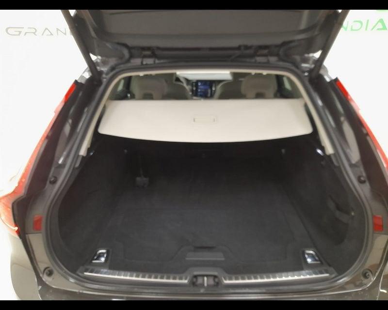 Volvo V90 2.0 b4 Inscription awd auto