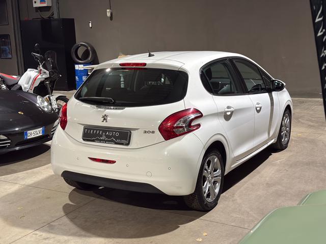 PEUGEOT 208 1.4 8V HDi 68CV 5p. Allure