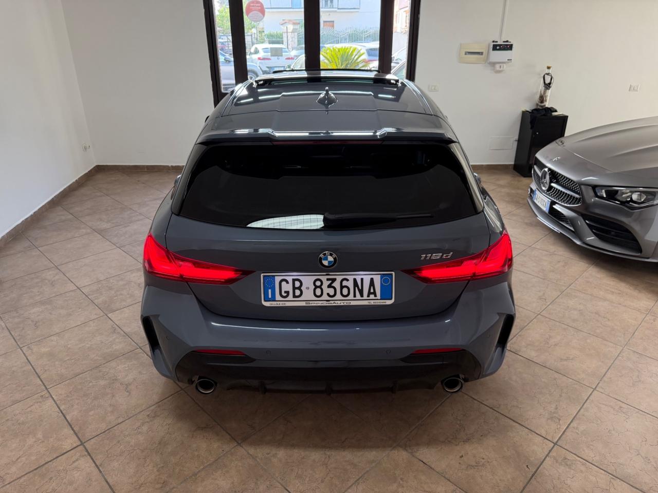 Bmw 118 118d 5p. Msport TETTO APRIBILE AUTO