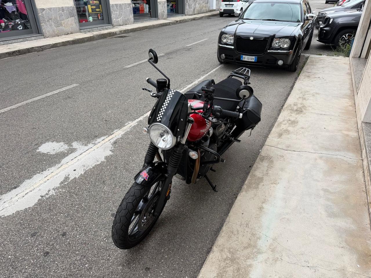 Triumph Street Twin 900 ( 2017 - 1 #18