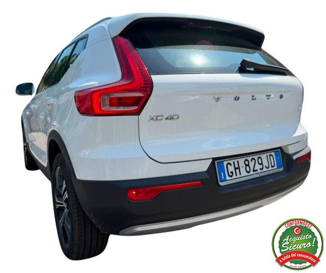 VOLVO XC40 T5 Recharge Plug-in Hybrid Inscription